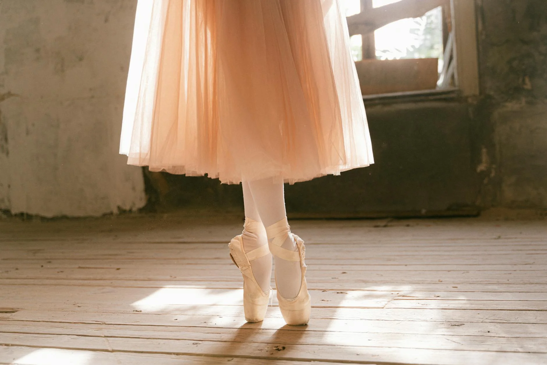 Balletcore и сексуальность: как эстетика балета стала новым эротическим кодом